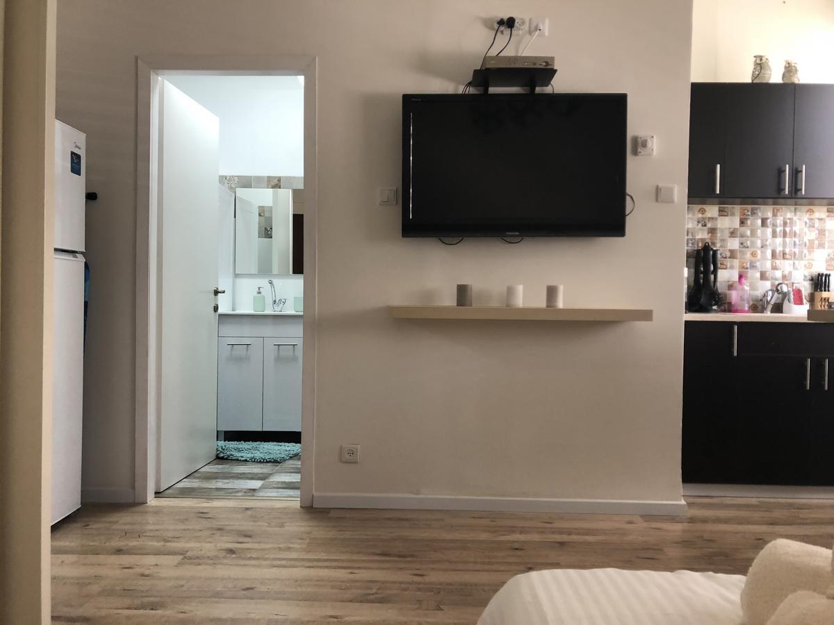 Studio Apartment In Bat-Yam Bat Yam Luaran gambar