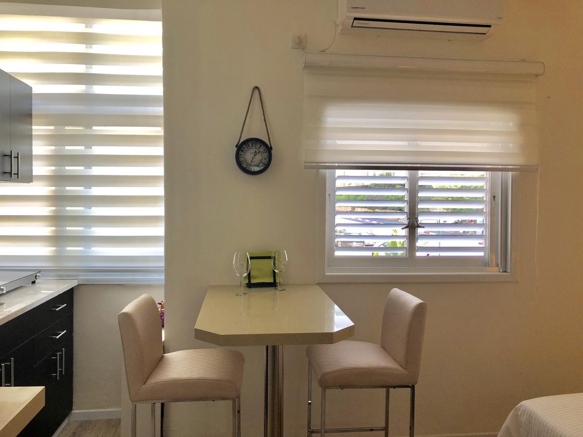 Studio Apartment In Bat-Yam Bat Yam Luaran gambar